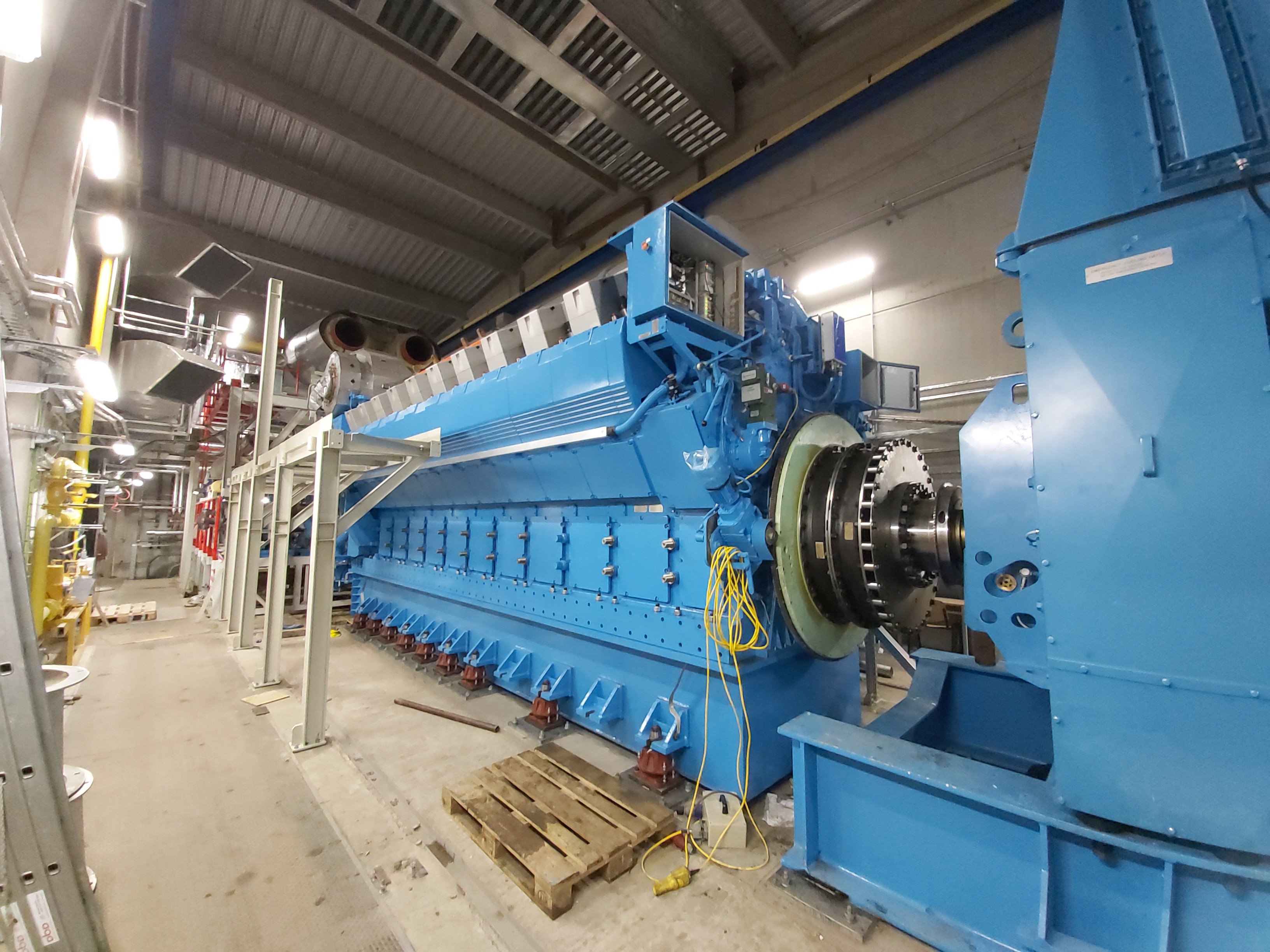 Plynový motor v Teplárně Tábor